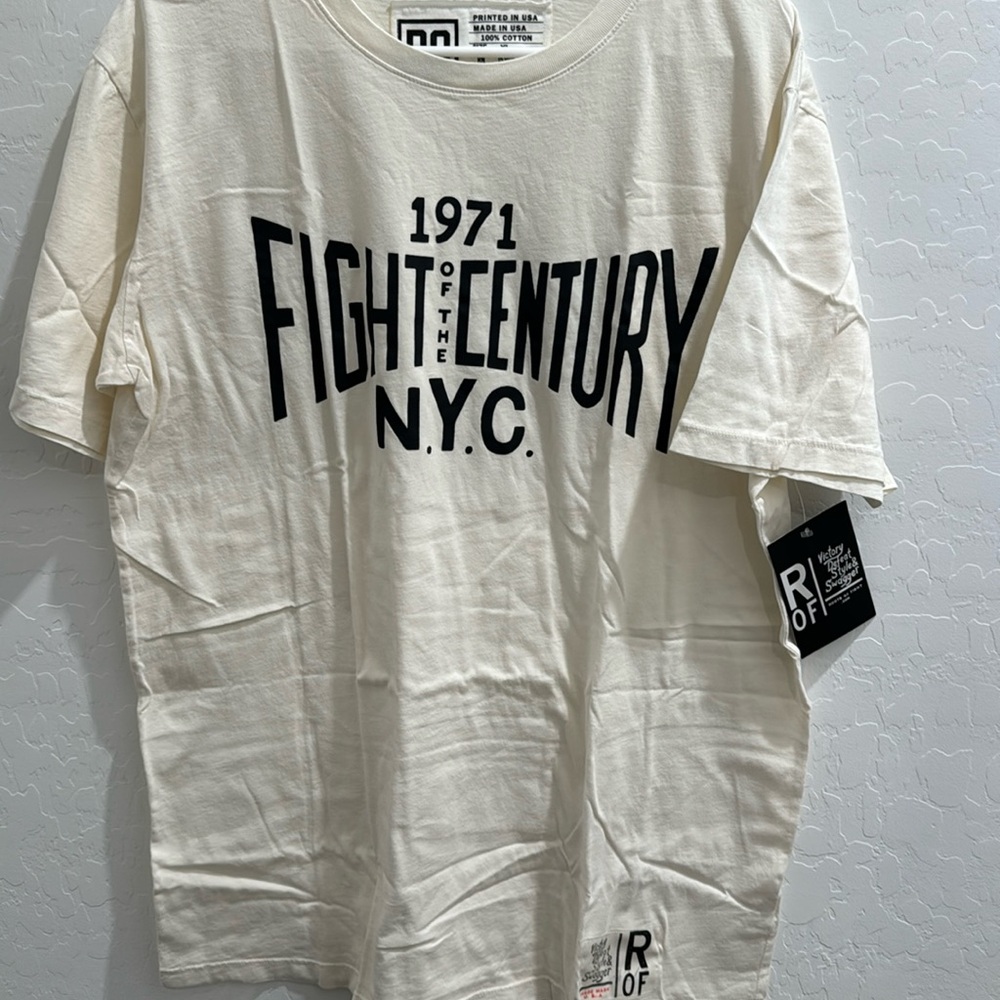 NWT Roots of Fight FOTC 1971